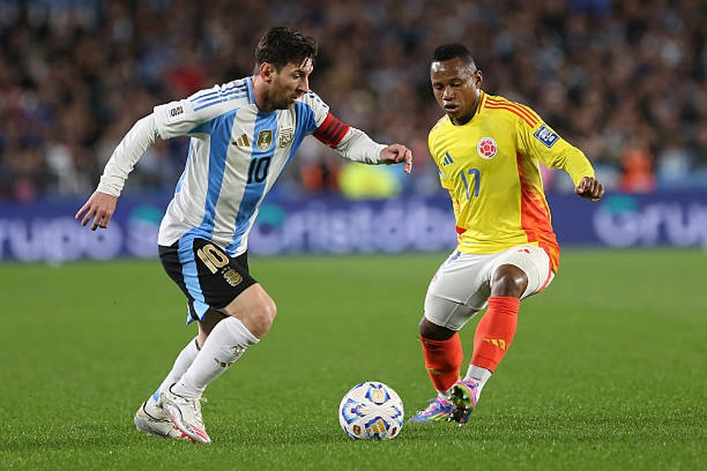 Chi tiết ấn tượng trong sự nghiệp của Lionel Messi - 2