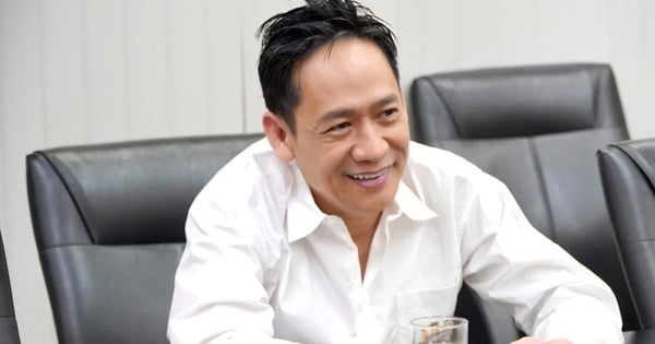 Ca sĩ Duy Mạnh đóng góp cho chương trình Vòng tay yêu thương