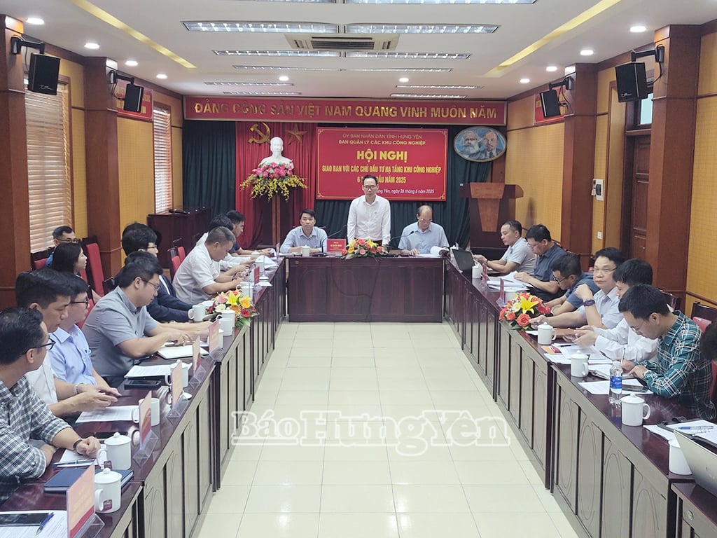 Quang cảnh hội nghị