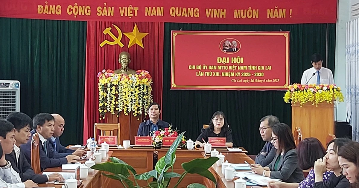 Đại hội Chi bộ Ủy ban MTTQ Việt Nam tỉnh Gia Lai lần thứ XIII