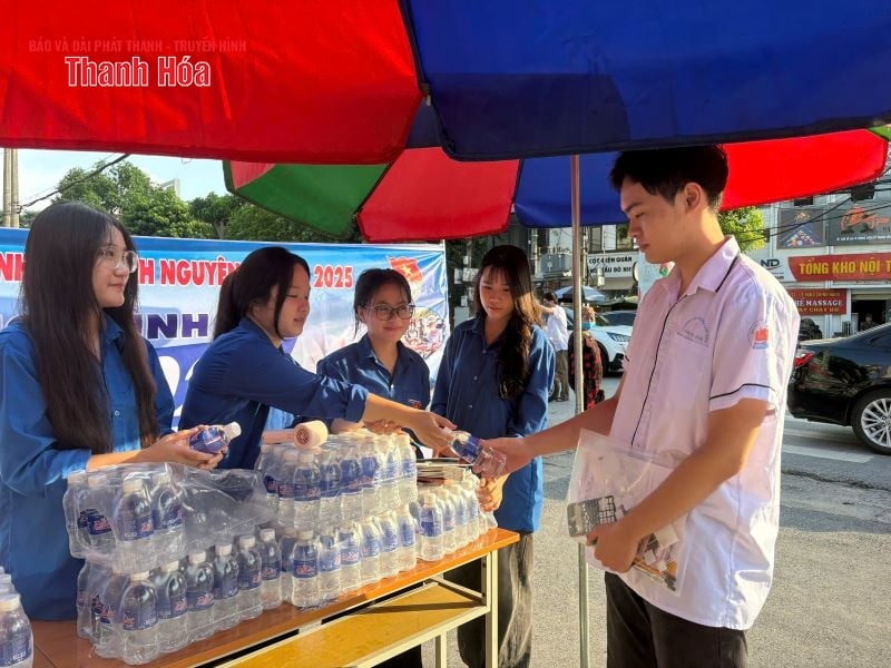 យុវជន​ស្ម័គ្រ​ចិត្ត​ជាង​៦.៥០០​នាក់​ចូល​រួម​រដូវ​ប្រឡង