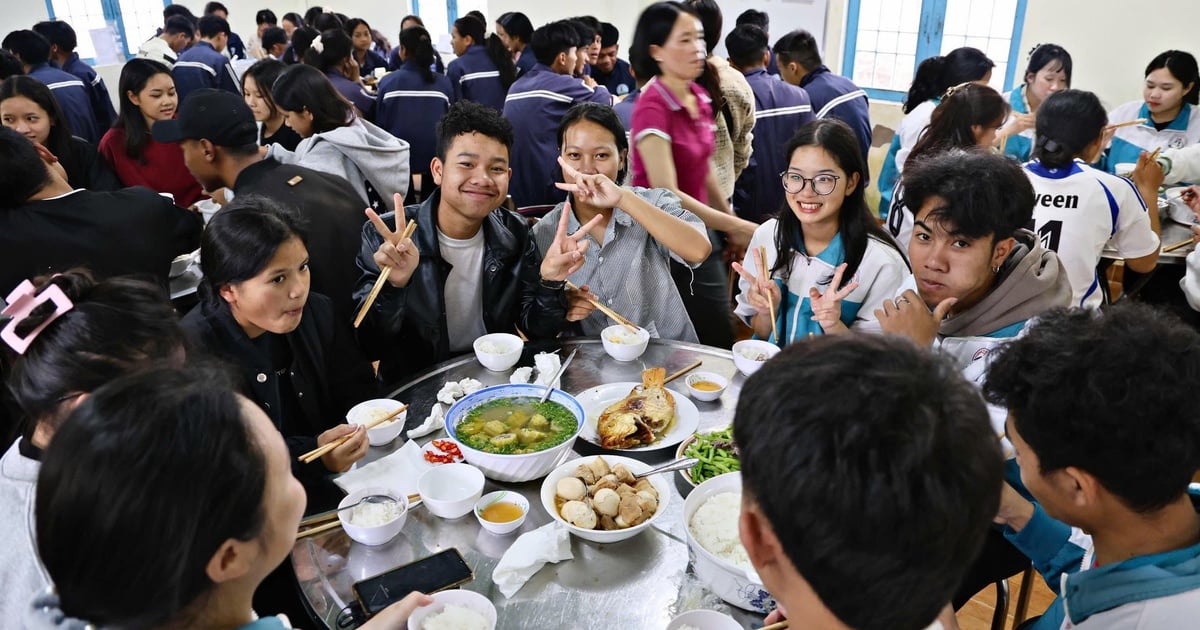 Một điểm thi ở Lâm Đồng phục vụ thí sinh ăn ngày 3 bữa