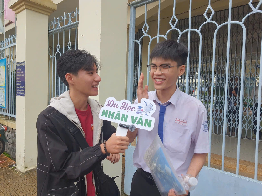 đề thi văn - Ảnh 10.