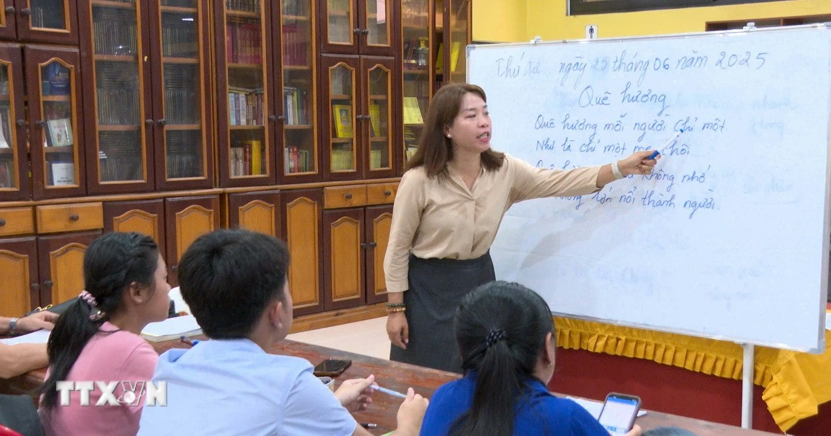 វត្ត Phat Tich - កន្លែងបំផុសគំនិតវប្បធម៌វៀតណាមនៅលើទឹកដីនៃដំរីមួយលាន