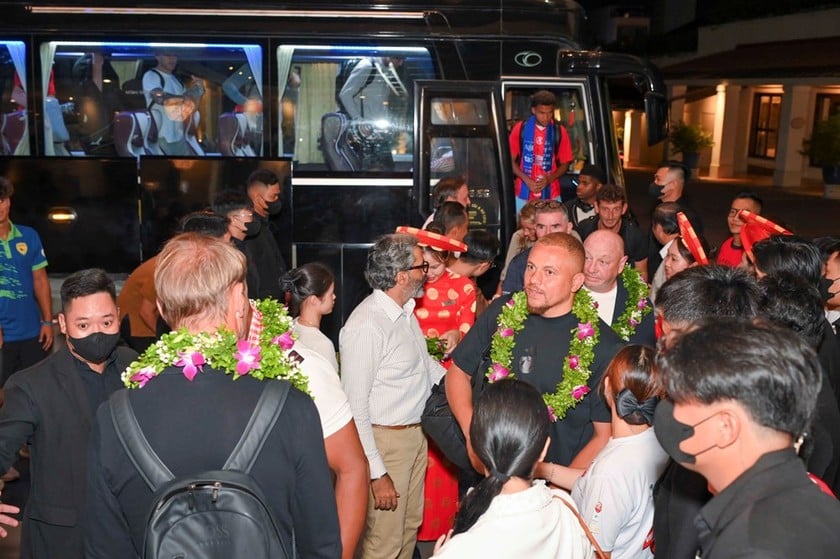 Ngôi sao của CLB MU, Wes Brown đã tới Đà Nẵng.
