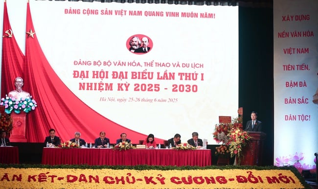 &quot;Chuyển hóa các giá trị văn hóa thành nguồn lực cho sự phát triển&quot; - Ảnh 1.
