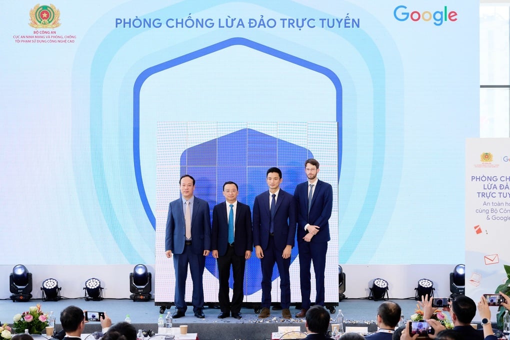 Bộ Công an cùng Google triển khai phòng chống lừa đảo trên không gian mạng - 1