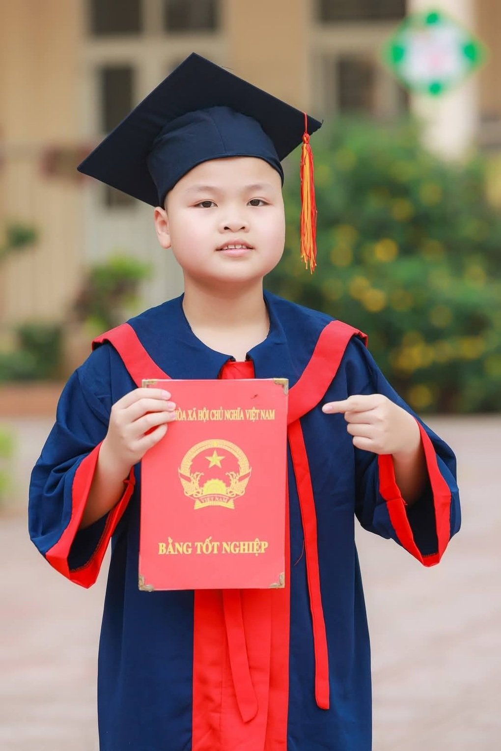 Nam sinh là thủ khoa kép THCS Nguyễn Tất Thành và Năng khiếu ĐH Sư phạm - 1