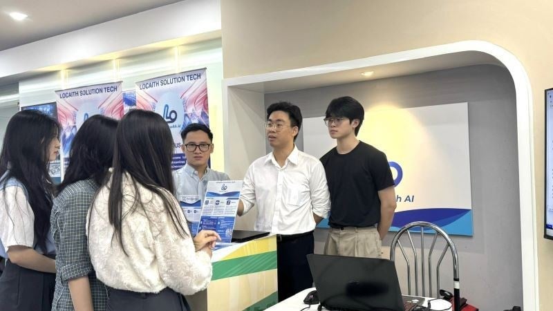 The information technology sector is tending to recruit more highly skilled and experienced positions. (Photo: HNV)