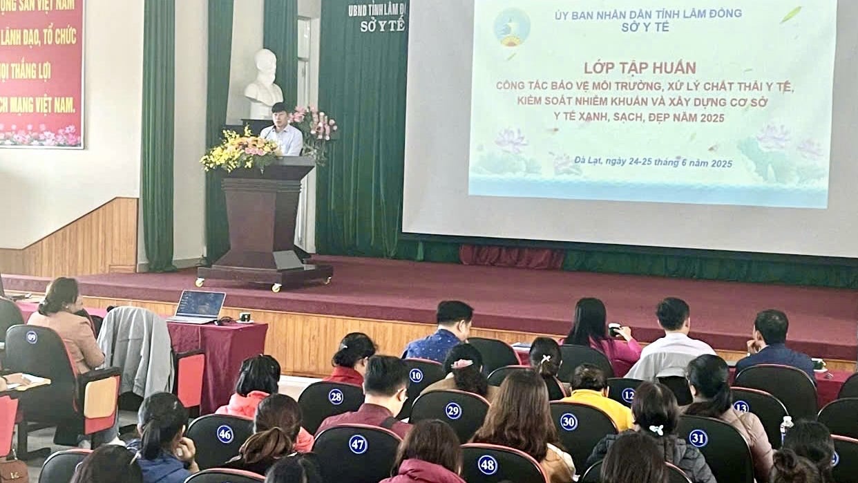 Der erste Schulungskurs fand im Lam Dong General Hospital statt.