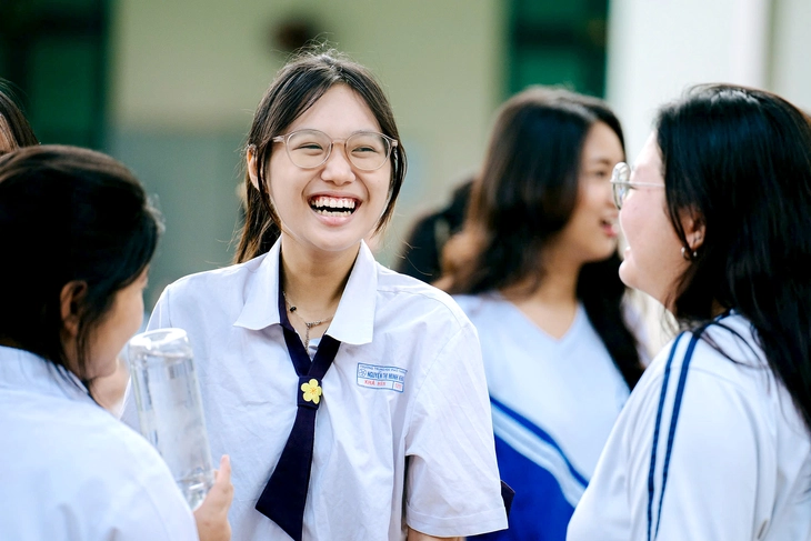 Đề môn văn kỳ thi tốt nghiệp THPT 2025 - Ảnh 4.
