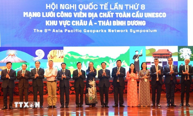 ttxvn-mang-luoi-cong-vien-dia-chat-toan-cau.jpg