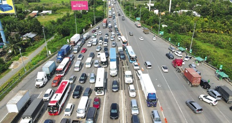 Implementación de la ampliación de la autopista Ciudad Ho Chi Minh-Long Thanh en el marco del proyecto de construcción de emergencia