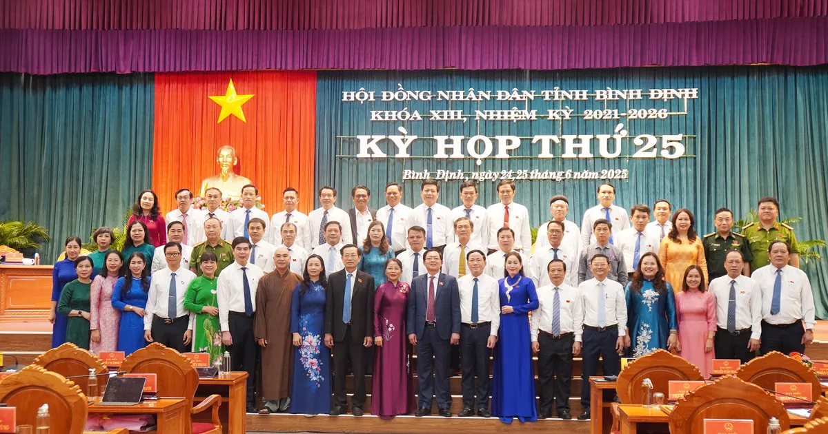 Kỳ họp lịch sử của HĐND tỉnh Bình Định: Sẵn sàng bước vào thời vận mới
