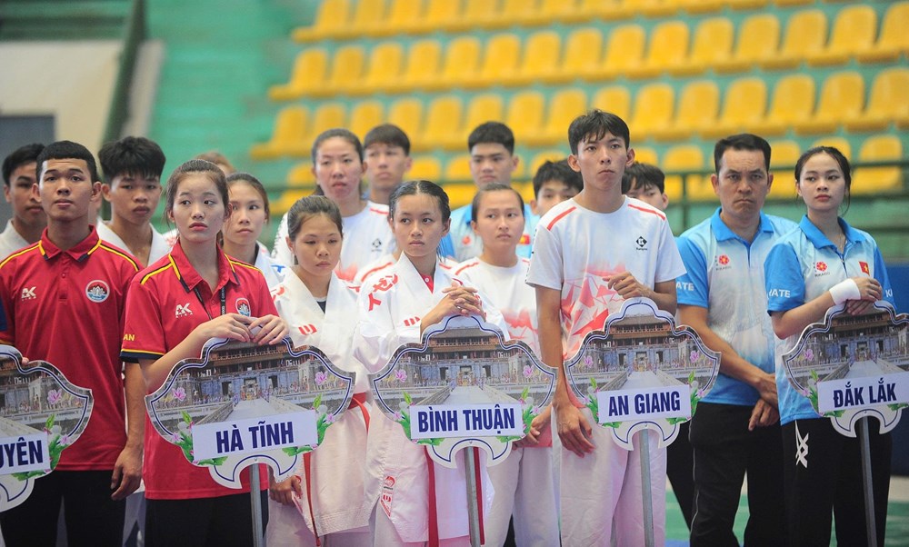 អត្តពលិកជិត 500 នាក់ចូលរួមប្រកួតកីឡាការ៉ាតេជើងឯកថ្នាក់ជាតិឆ្នាំ 2025