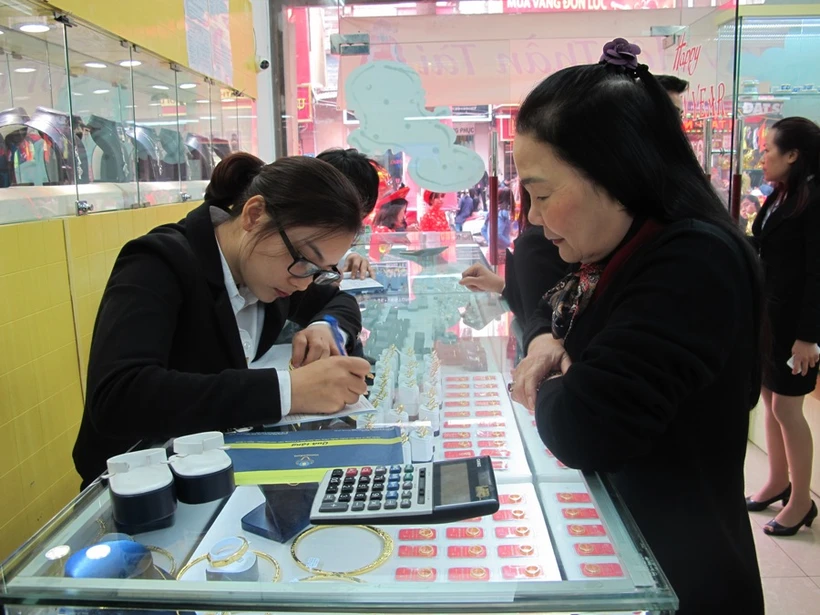 A gold trading location in Hanoi. (Photo: PV/Vietnam+)