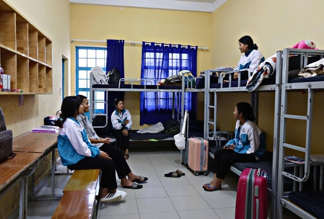 Một đểm thi ở Lâm Đồng phục vụ thí sinh ăn ngày 3 bữa- Ảnh 2.