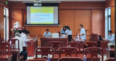 ខេត្ត Quang Nam៖ អណ្តូង​ខ្សាច់​បន្ត​ត្រូវ​បាន​ដាក់​ដេញ​ថ្លៃ​ក្នុង​តម្លៃ​ខ្ពស់​ជាង​តម្លៃ​ចាប់​ផ្តើម​រាប់​សិប​ដង។