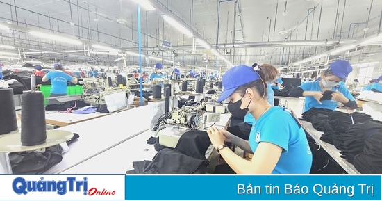 Tăng cường đối thoại và ký kết thỏa ước lao động tập thể để bảo vệ người lao động