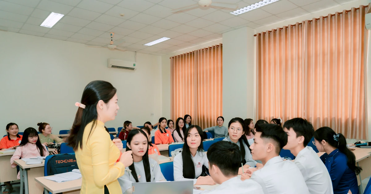តើសាកលវិទ្យាល័យជាសមាជិកត្រូវការក្រុមប្រឹក្សាសាកលវិទ្យាល័យទេ?