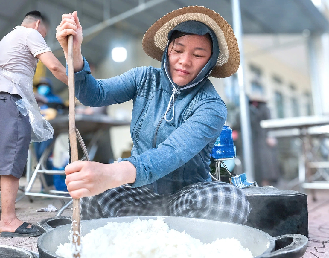Thi tốt nghiệp THPT 2025: 2 bộ đề thi cho 2 đối tượng  - Ảnh 5.