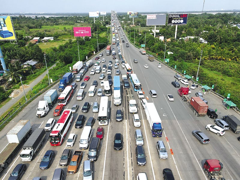 Una sección de la autopista Ciudad Ho Chi Minh - Long Thanh - Dau Giay está actualmente operada por VEC.