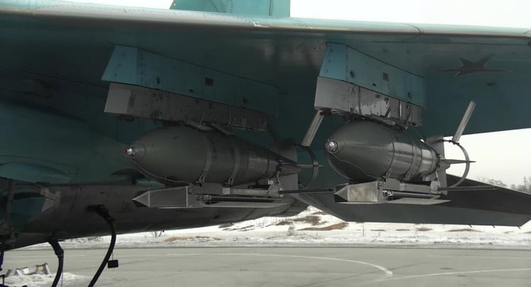3-7411.jpg