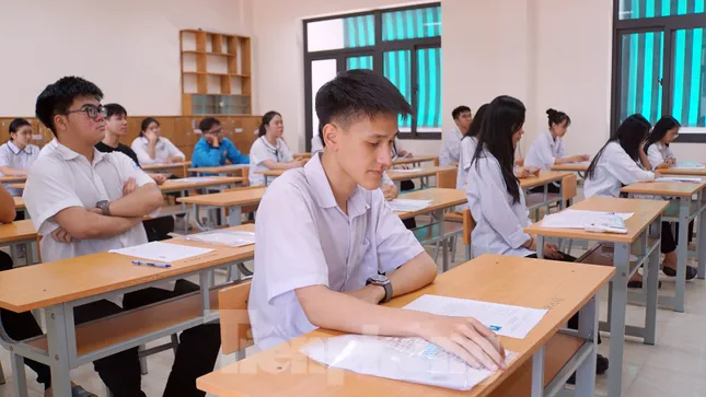 167 thí sinh Hải Phòng bỏ thi tốt nghiệp môn Văn, Toán ảnh 1