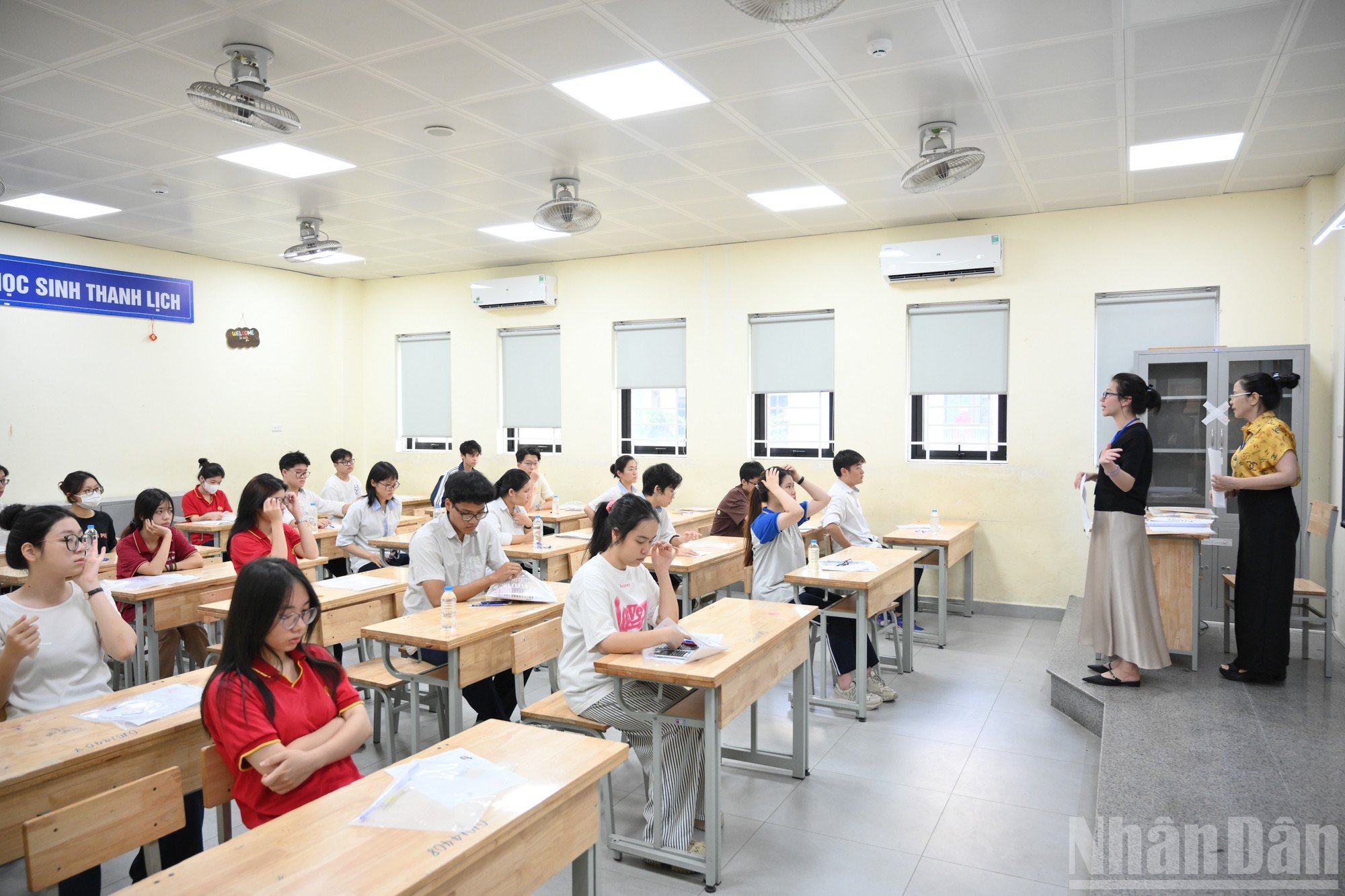 ndo_br_ngay-thi-dau-tien-sang-5200.jpg