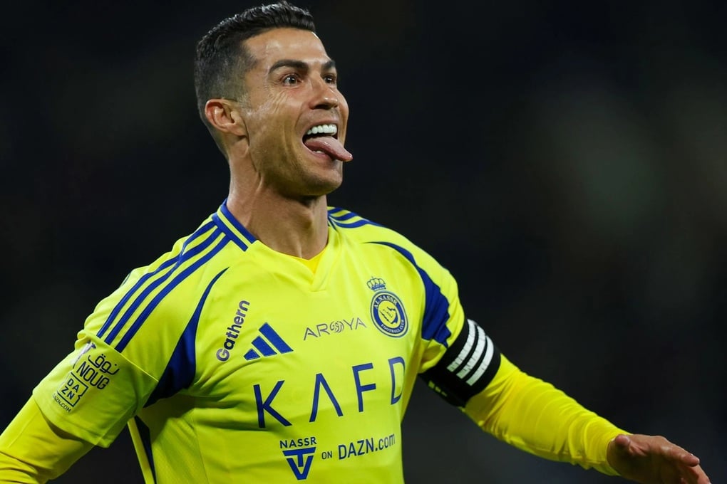 Ronaldo quay ngoắt 180 độ, chốt xong tương lai, Al Nassr sa thải HLV thứ 4 - 1