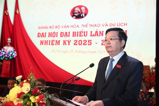 &quot;Chuyển hóa các giá trị văn hóa thành nguồn lực cho sự phát triển&quot; - Ảnh 2.