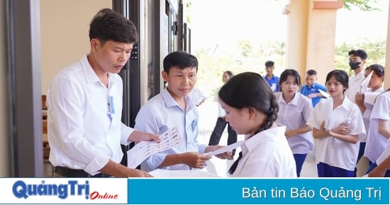 បេក្ខជន​វាយ​តម្លៃ​ការ​ប្រឡង​គណិតវិទ្យា​សម្រាប់​ការ​ប្រឡង​សញ្ញាបត្រ​មធ្យម​សិក្សា​ទុតិយភូមិ​ឆ្នាំ​២០២៥ ដែល​ចាត់​ថ្នាក់​ខ្ពស់