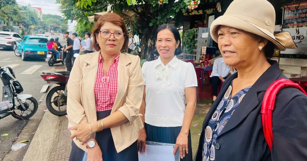 បេក្ខជនស្រី Jrai ក្នុងវ័យ 50 ឆ្នាំ ស្នាក់នៅពេញមួយយប់ដើម្បីសិក្សាសម្រាប់ការប្រឡងសញ្ញាបត្រមធ្យមសិក្សាទុតិយភូមិឆ្នាំ 2025