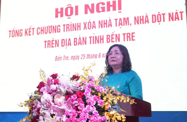 Bến Tre xây, sửa hơn 4.000 căn nhà giúp hộ khó khăn, người nghèo an cư ảnh 2