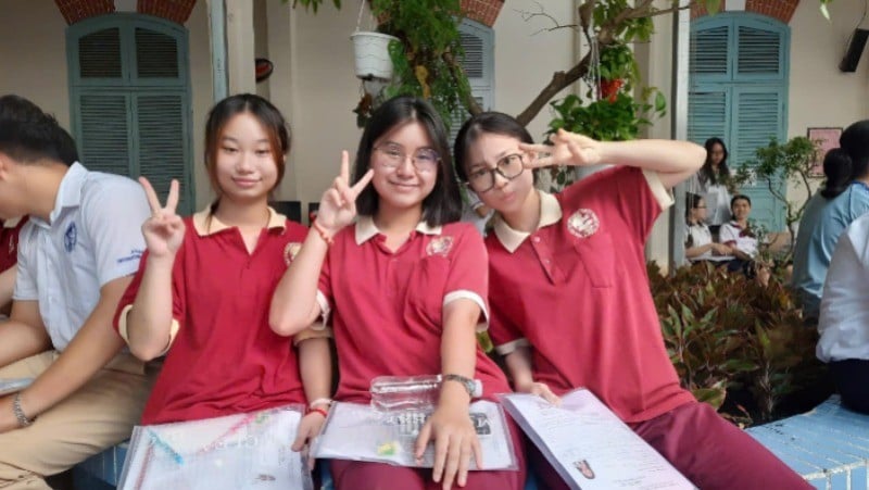 Thí sinh Thành phố Hồ Chí Minh tự tin bước vào kỳ thi tốt nghiệp.