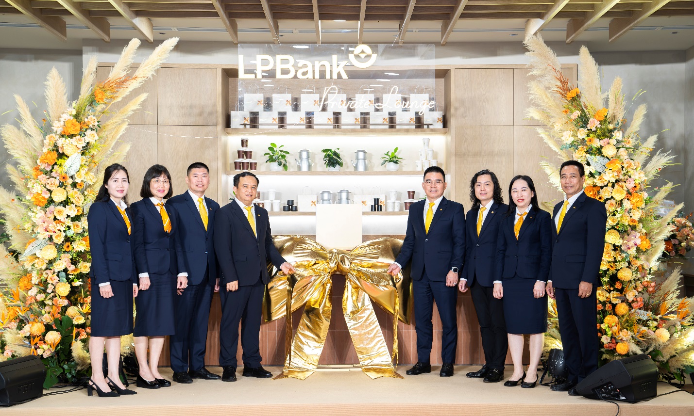 Ngân hàng Lộc Phát ra mắt dịch vụ LPBank Private Lounge dành riêng cho khách hàng cá nhân ưu tiên