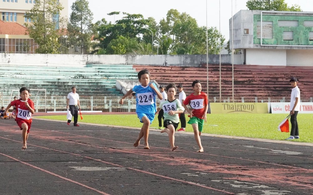 Long An ouvre le festival provincial des sports de Phu Dong 2025