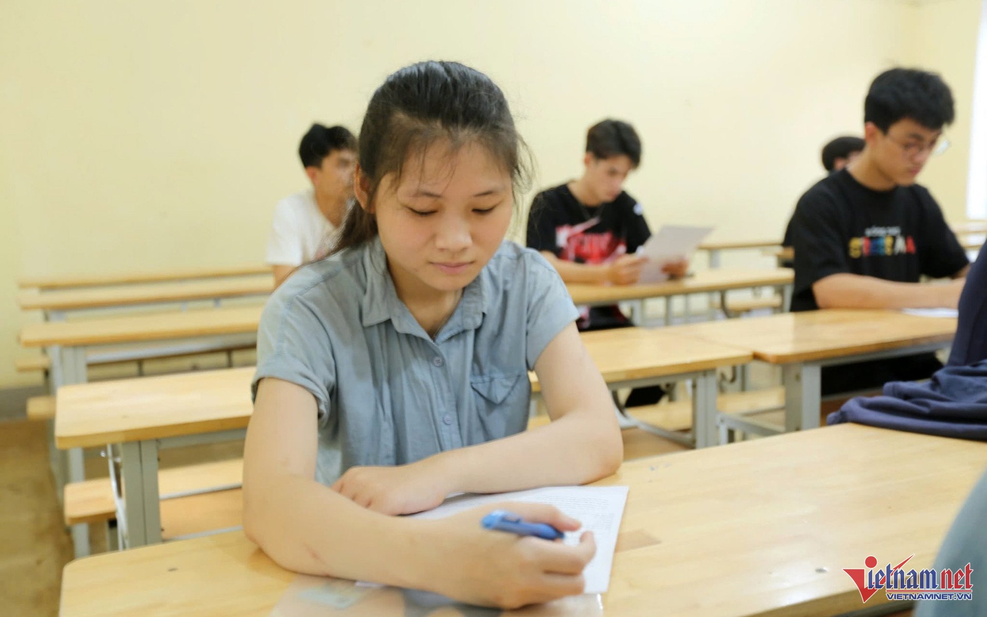 W-ab6cb398 9ff5 4ac7 bebf a174c2582155 copy.jpg