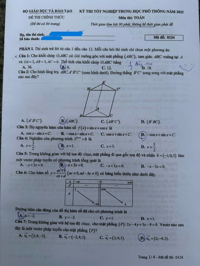 Thí sinh sốc vì đề toán thi tốt nghiệp THPT ‘đọc vô không biết làm’ - Ảnh 3.