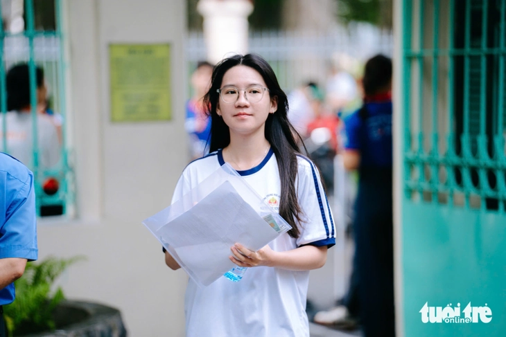 thi tốt nghiệp - Ảnh 2.