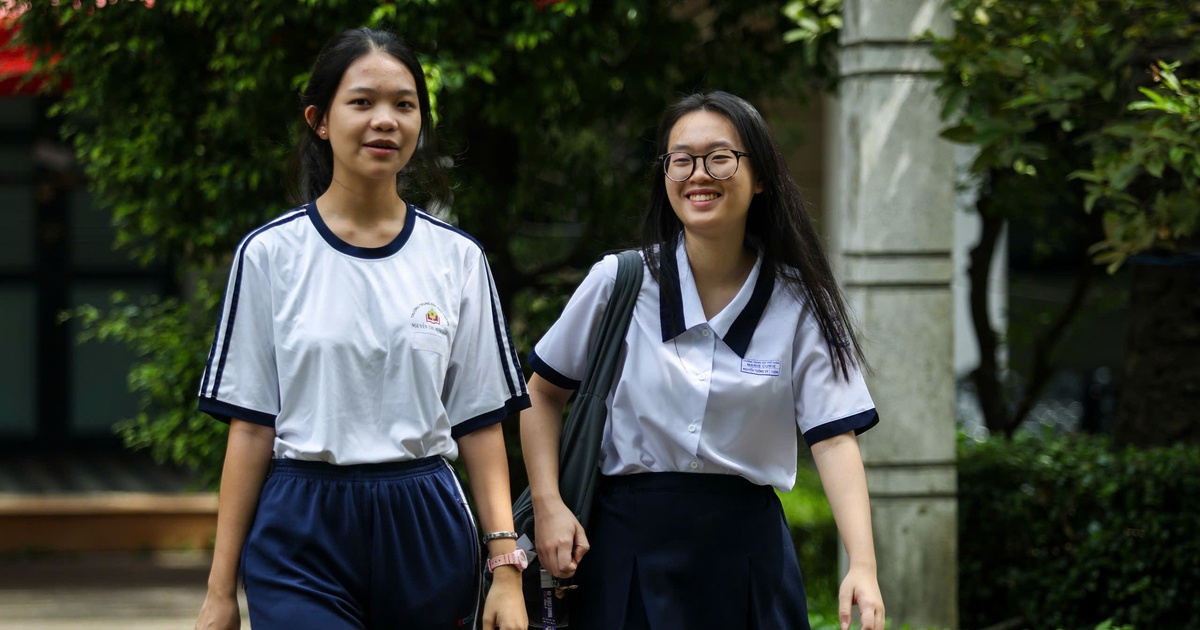 ការប្រឡងសញ្ញាបត្រមធ្យមសិក្សាទុតិយភូមិឆ្នាំ 2025៖ សូមមើលដំណោះស្រាយដែលបានស្នើសម្រាប់ការប្រឡងអក្សរសិល្ប៍នៅទីនេះ
