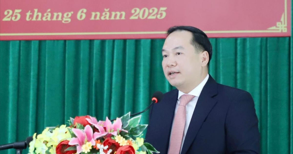 Đồng chí Hồ Xuân Trường dự Hội nghị thông báo về công tác cán bộ tại huyện Krông Nô