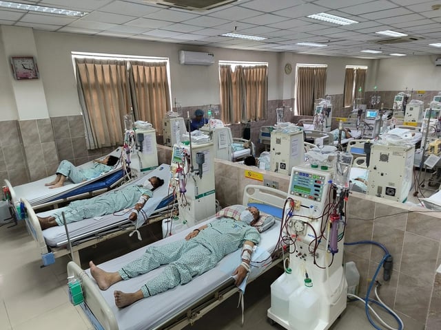 Suy thận rình rập người trẻ: Lối sống nào đang ‘giết chết’ thận? - Ảnh 1.