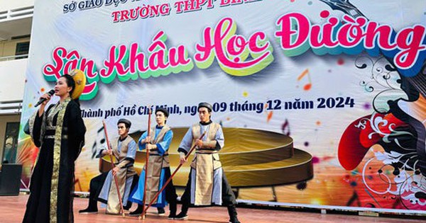 Giảng dạy, giao lưu văn hóa: Không thể hời hợt