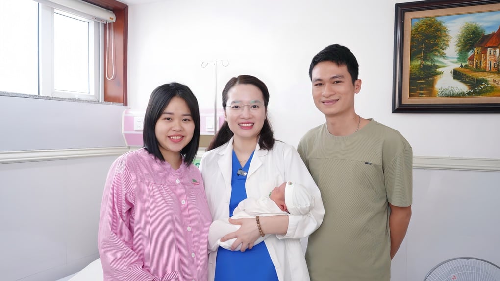 Mẹ 9X đón con sau 4 lần chuyển phôi thất bại - 2