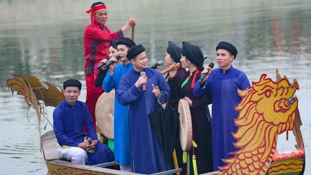 ចម្រៀងប្រជាប្រិយ Bac Ninh Quan Ho 'បានចេញ' ទៅកាន់ពិភពលោក