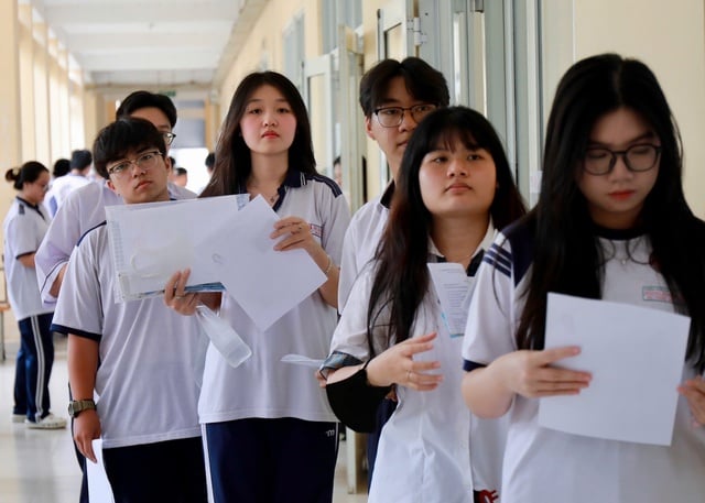 Thi tốt nghiệp THPT 2025: Hiệu quả của đổi mới đề thi  - Ảnh 1.