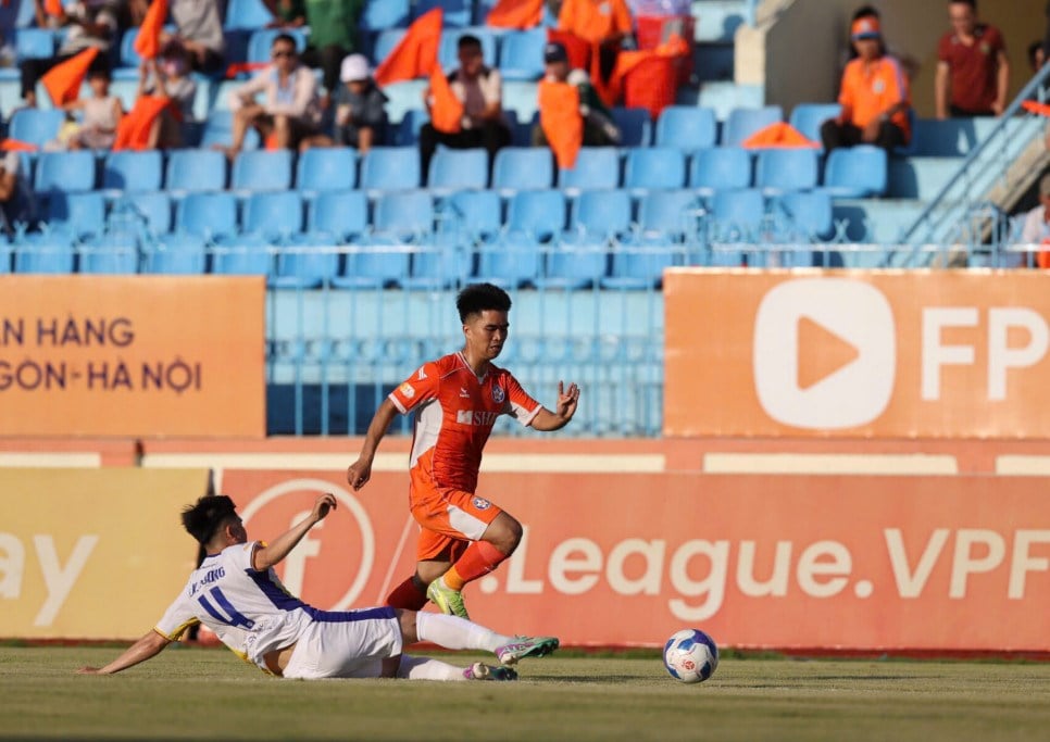 Nhận định trận đấu Đà Nẵng vs Bình Phước, 18h00 ngày 27.6: Công Phượng liệu có 'gieo sầu' cho đội bóng sông Hàn? - ảnh 2