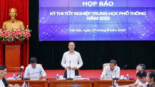 Thứ trưởng Bộ GD-ĐT: 6, 7 điểm mà thực chất vẫn vui hơn- Ảnh 1.