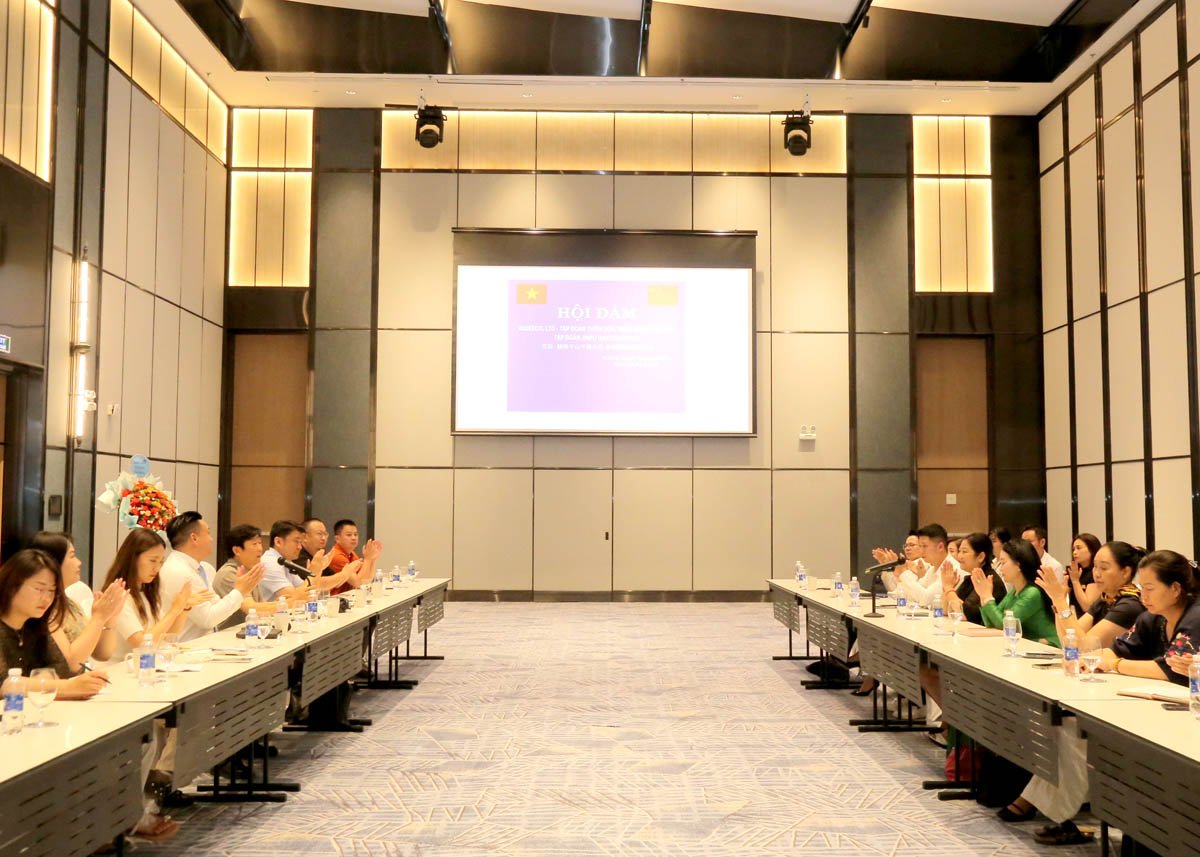 Quang cảnh hội đàm.